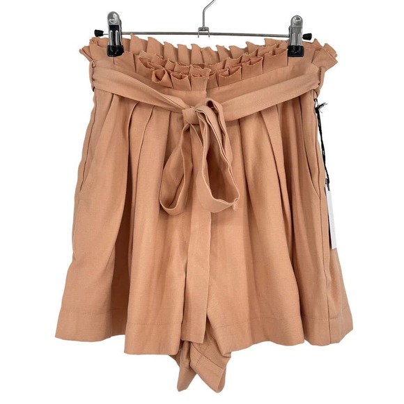 NWT - ASTR Pacific Pleated Paperbag 2.5' Inseam Shorts in Papaya - Size Small - Picture 2 of 16